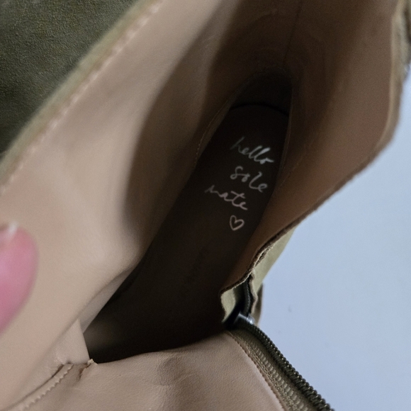 Banana Republic Boots Lydia Green Suede Heeled Side Zip Tasseled sz 7.5 - Picture 5 of 10